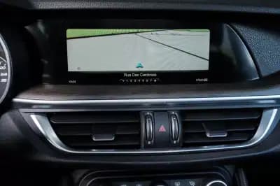 Vendo Alfa Romeo Stelvio 2017 - 29400 EUR, 139000 km - AUTO.MOTO.pt