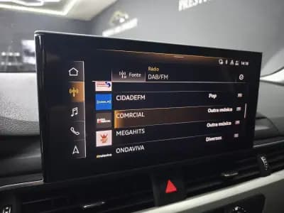 Vendo Audi A4 Avant 2020 - 26950 EUR, 165057 km - AUTO.MOTO.pt