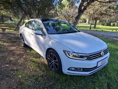 Sell Volkswagen Passat 2016 - 14500 EUR, 181600 km - AUTO.MOTO.pt