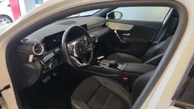 Vendo Mercedes-Benz A 180 2022 - 25900 EUR, 179465 km - AUTO.MOTO.pt