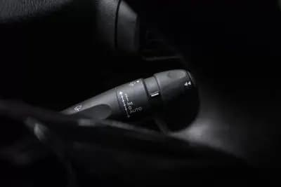 Vendo Peugeot Partner 2021 - 12990 EUR, 103902 km - AUTO.MOTO.pt