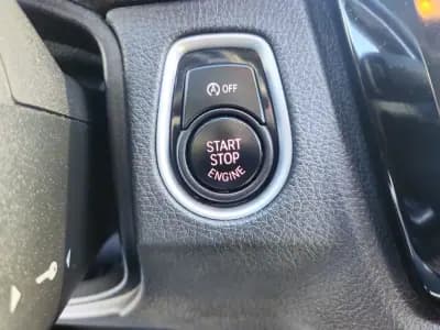 Sell BMW 318 2019 - 21800 EUR, 98000 km - AUTO.MOTO.pt