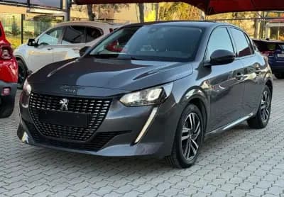 Sell Peugeot 208 2020 - 14250 EUR, 44000 km - AUTO.MOTO.pt