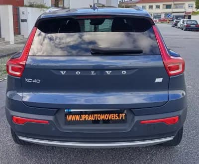 Sell Volvo XC 40 2022 - 29990 EUR, 88560 km - AUTO.MOTO.pt