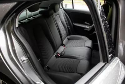 Vendo Mercedes-Benz A 250 2024 - 34990 EUR, 16557 km - AUTO.MOTO.pt