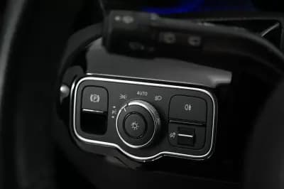 Sell Mercedes-Benz A 200 2023 - 29900 EUR, 59000 km - AUTO.MOTO.pt