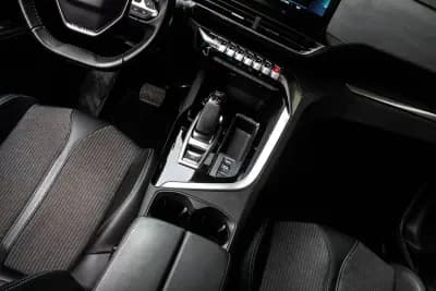 Sell Peugeot 3008 2021 - 19980 EUR, 119707 km - AUTO.MOTO.pt