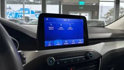 Vendo Ford Focus SW 2019 - 11999 EUR, 150121 km - AUTO.MOTO.pt