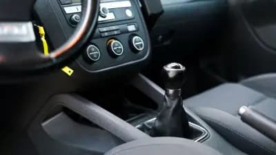 Vendo Volkswagen Golf 2008 - 8650 EUR, 199000 km - AUTO.MOTO.pt