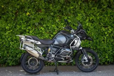 Sell BMW R 1200 GS Adventure Triple Black 2023 - 20900 EUR, 41220 km - AUTO.MOTO.pt