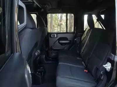 Vendo Jeep Wrangler Unlimited 2019 - 64900 EUR, 48974 km - AUTO.MOTO.pt