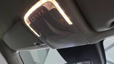 Sell Mercedes-Benz Vito Tourer 2023 - 46900 EUR, 102525 km - AUTO.MOTO.pt