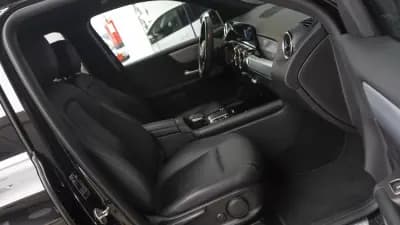 Vendo Mercedes-Benz GLB 180 2022 - 29900 EUR, 172000 km - AUTO.MOTO.pt