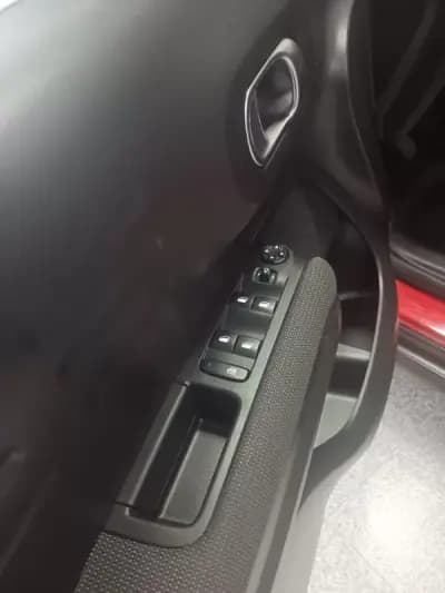 Sell Citroën C3 Aircross 2022 - 15950 EUR, 71000 km - AUTO.MOTO.pt