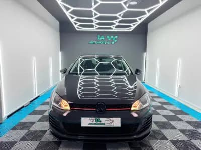 Sell Volkswagen Golf 2014 - 16750 EUR, 165000 km - AUTO.MOTO.pt