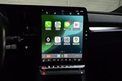 Vendo Renault Mégane E-Tech 2023 - 24450 EUR, 60913 km - AUTO.MOTO.pt