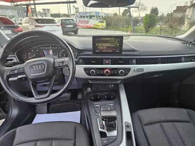 Vendo Audi A4 Avant 2018 - 22800 EUR, 104924 km - AUTO.MOTO.pt