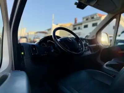 Vendo Opel Movano 2023 - 35950 EUR, 63000 km - AUTO.MOTO.pt