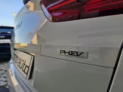 Vendo Kia Ceed SW 2023 - 23500 EUR, 82000 km - AUTO.MOTO.pt