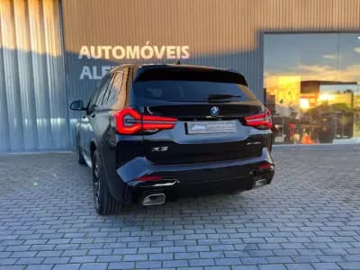 Vendo BMW X3 2022 - 40950 EUR, 118762 km - AUTO.MOTO.pt