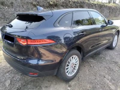 Vendo Jaguar F-Pace 2017 - 24900 EUR, 180000 km - AUTO.MOTO.pt