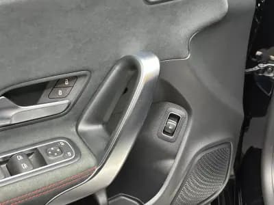 Sell Mercedes-Benz CLA 250 2021 - 31900 EUR, 49900 km - AUTO.MOTO.pt