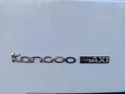 Vendo Renault Kangoo 1.5 DCi Maxi 2018 - 11750 EUR, 159000 km - AUTO.MOTO.pt