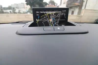 Vendo Peugeot 5008 2015 - 7450 EUR, 221000 km - AUTO.MOTO.pt