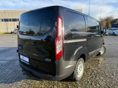 Sell Ford Transit Custom 2015 - 17490 EUR, 154150 km - AUTO.MOTO.pt