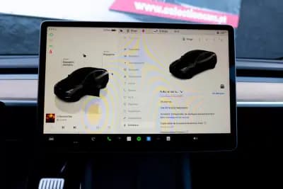 Vendo Tesla Model Y 2022 - 38900 EUR, 54000 km - AUTO.MOTO.pt