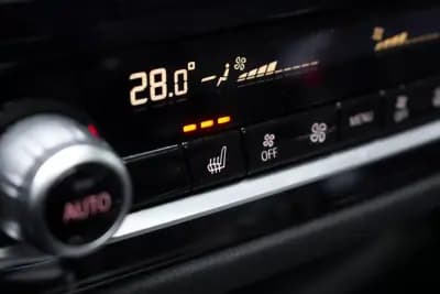 Vendo BMW 530e 2022 - 42390 EUR, 52311 km - AUTO.MOTO.pt