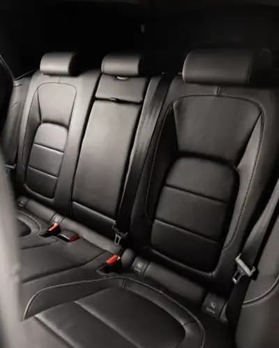 Vendo Jaguar F-Pace 2020 - 37950 EUR, 80000 km - AUTO.MOTO.pt