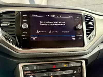 Vendo Volkswagen T-Roc 2022 - 21490 EUR, 55307 km - AUTO.MOTO.pt