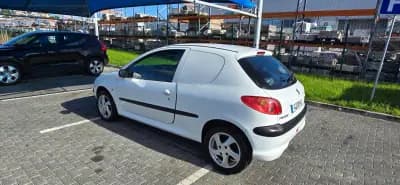 Vendo Peugeot 206 2006 - 2990 EUR, 270000 km - AUTO.MOTO.pt