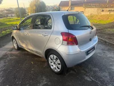 Vendo Toyota Yaris 2009 - 6550 EUR, 147000 km - AUTO.MOTO.pt