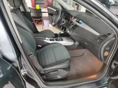 Sell Renault Laguna Break 2009 - 8450 EUR, 105000 km - AUTO.MOTO.pt