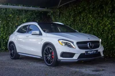 Vendo Mercedes-Benz GLA 45 AMG 2015 - 34900 EUR, 49200 km - AUTO.MOTO.pt