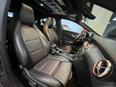 Sell Mercedes-Benz CLA 200 2017 - 20990 EUR, 170000 km - AUTO.MOTO.pt