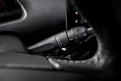 Sell Citroën C4 Cactus 2016 - 10550 EUR, 98640 km - AUTO.MOTO.pt