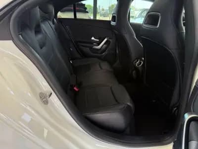 Sell Mercedes-Benz CLA 200 2020 - 30990 EUR, 120933 km - AUTO.MOTO.pt