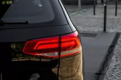 Sell Volkswagen Passat Variant 2017 - 10900 EUR, 290131 km - AUTO.MOTO.pt