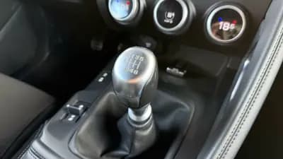 Vendo Jaguar E-Pace 2019 - 23900 EUR, 164000 km - AUTO.MOTO.pt