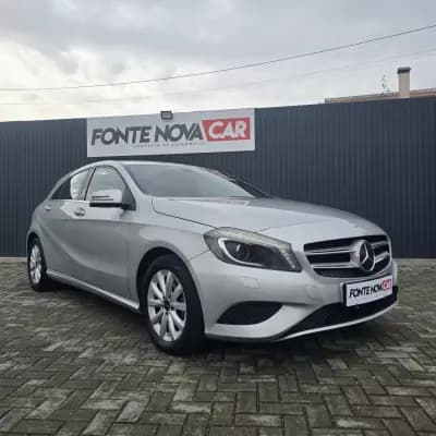 Vendo Mercedes-Benz A 160 2014 - 12950 EUR, 285717 km - AUTO.MOTO.pt