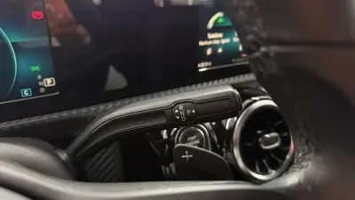 Vendo Mercedes-Benz A 180 2019 - 17990 EUR, 247112 km - AUTO.MOTO.pt