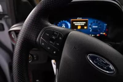 Vendo Ford Puma 2022 - 17499 EUR, 78000 km - AUTO.MOTO.pt