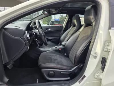 Vendo Mercedes-Benz A 180 2015 - 17990 EUR, 137000 km - AUTO.MOTO.pt