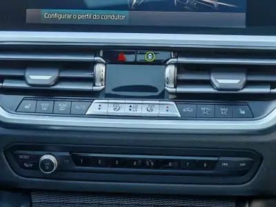 Sell BMW 330 2021 - 31900 EUR, 156735 km - AUTO.MOTO.pt