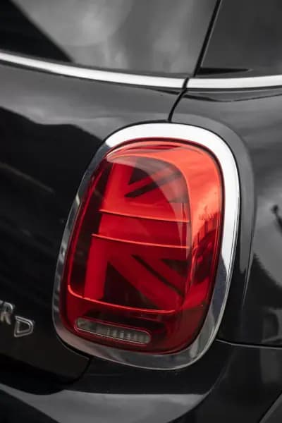 Vendo MINI 2014 - 14900 EUR, 163461 km - AUTO.MOTO.pt