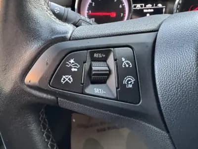 Vendo Opel Astra 2020 - 15500 EUR, 77000 km - AUTO.MOTO.pt