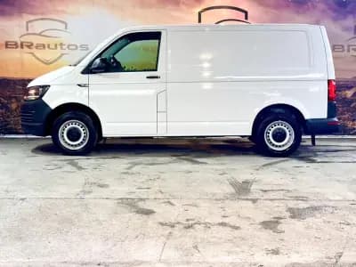 Sell Volkswagen Transporter 2018 - 18900 EUR, 174120 km - AUTO.MOTO.pt